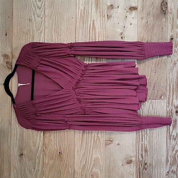 Free People Size Small Plum Day Dreaming Balloon-Sleeve Top - Picture 1 of 10